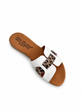 Chinelo Branco com Detalhe Animal Print